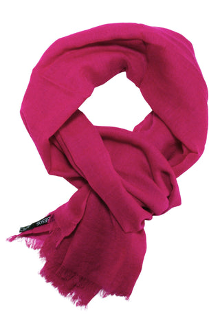 Casual scarf in fuchsia