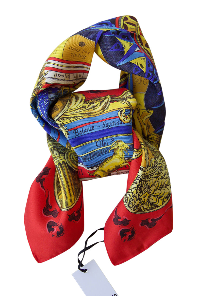 【送料&関税込】Moschino Printed Silk Scarf Moschino Printed Silk Scarf, Unisex, - Multicolour
