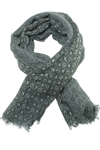 Delicate grey scarf (or shawl) in two-tone print